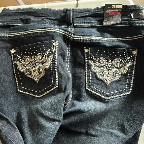 NWT WALLFLOWER Luscious Curvy Bootcut Jeans - Picture 4 of 9